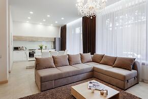 Arcadia Villa
