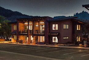 LaFave: Luxury Rentals at Zion