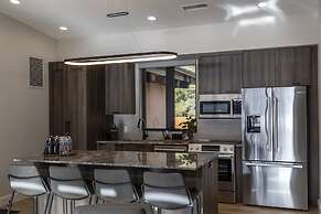 LaFave: Luxury Rentals at Zion