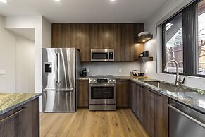 LaFave: Luxury Rentals at Zion