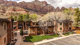 LaFave: Luxury Rentals at Zion