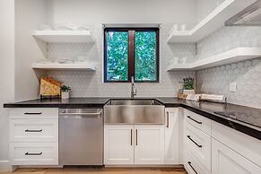 LaFave: Luxury Rentals at Zion