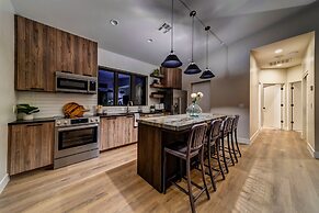 LaFave: Luxury Rentals at Zion