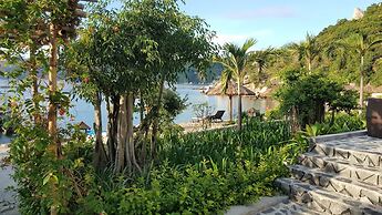 The Light Coral Island Resort