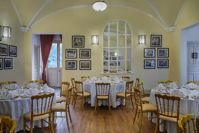 Palace Gate Hotel & Resort By EHM