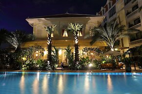 Palace Gate Hotel & Resort By EHM