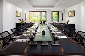 Palace Gate Hotel & Resort By EHM