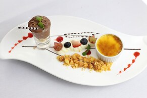 Palace Gate Hotel & Resort By EHM