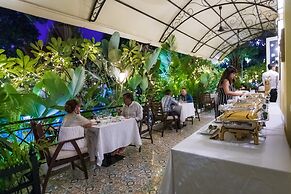 Palace Gate Hotel & Resort By EHM