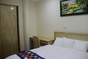 Anh Tri Flower Apartment