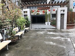 Anh Tri Flower Apartment