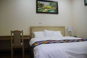 Anh Tri Flower Apartment