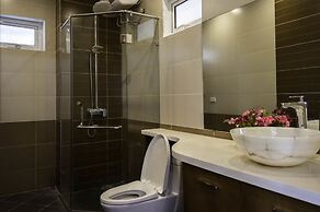 Anh Tri Flower Apartment