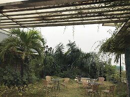 Anh Tri Flower Apartment