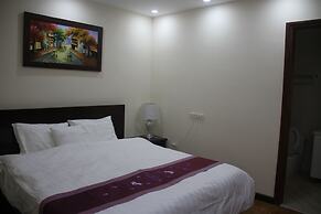 Anh Tri Flower Apartment
