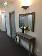 City Escape 2BD in Adelaides East End 2