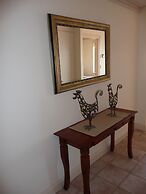 City Escape 3BD in Adelaides East End 5