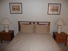 City Escape 3BD in Adelaides East End 5