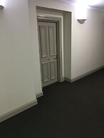 City Escape 3BD in Adelaides East End 5