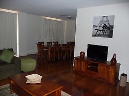 City Escape 3BD in Adelaides East End 6