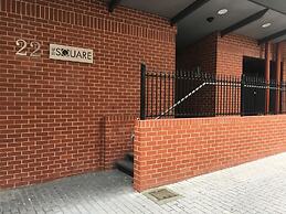 City Escape 3BD in Adelaides East End 6