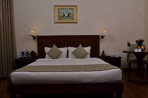 Le Lac Sarovar Portico Ranchi