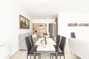 SurTrip Apartamentos - San Antón