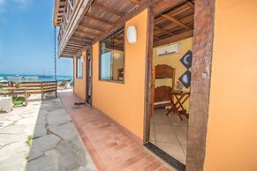 Bamboo Búzios Hostel