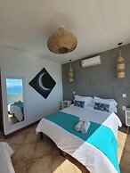 Bamboo Búzios Hostel