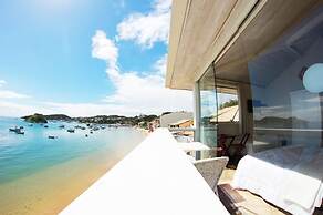 Bamboo Búzios Hostel