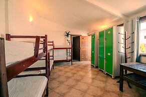 Bamboo Búzios Hostel