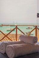 Bamboo Búzios Hostel