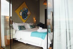 Bamboo Búzios Hostel