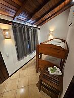 Bamboo Búzios Hostel