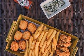 Bamboo Búzios Hostel