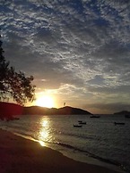 Bamboo Búzios Hostel