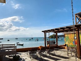 Bamboo Búzios Hostel