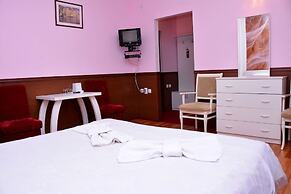 Vayk Hotel and Tourism Center