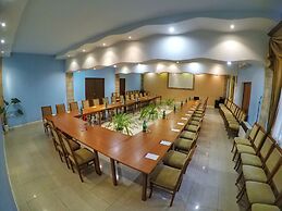 Vayk Hotel and Tourism Center