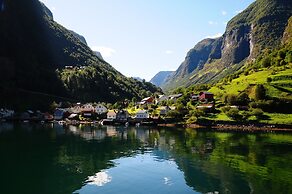 Visit Undredal