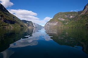 Visit Undredal