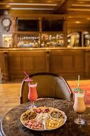 Serrazul Hotel  Distributed by Intercity