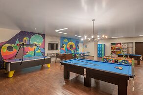 Serrazul Hotel  Distributed by Intercity