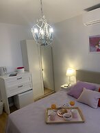 Rilati Old Town Palace