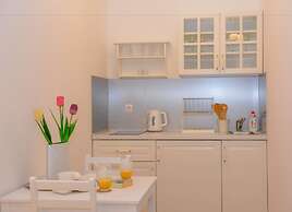 Rilati Old Town Palace