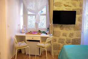 Rilati Old Town Palace