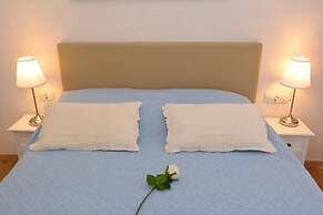 Rilati Old Town Palace