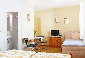 Pension Alter Zausel