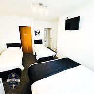 Sandhurst Hotel