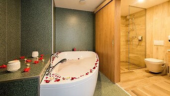 Akadémia Hotel